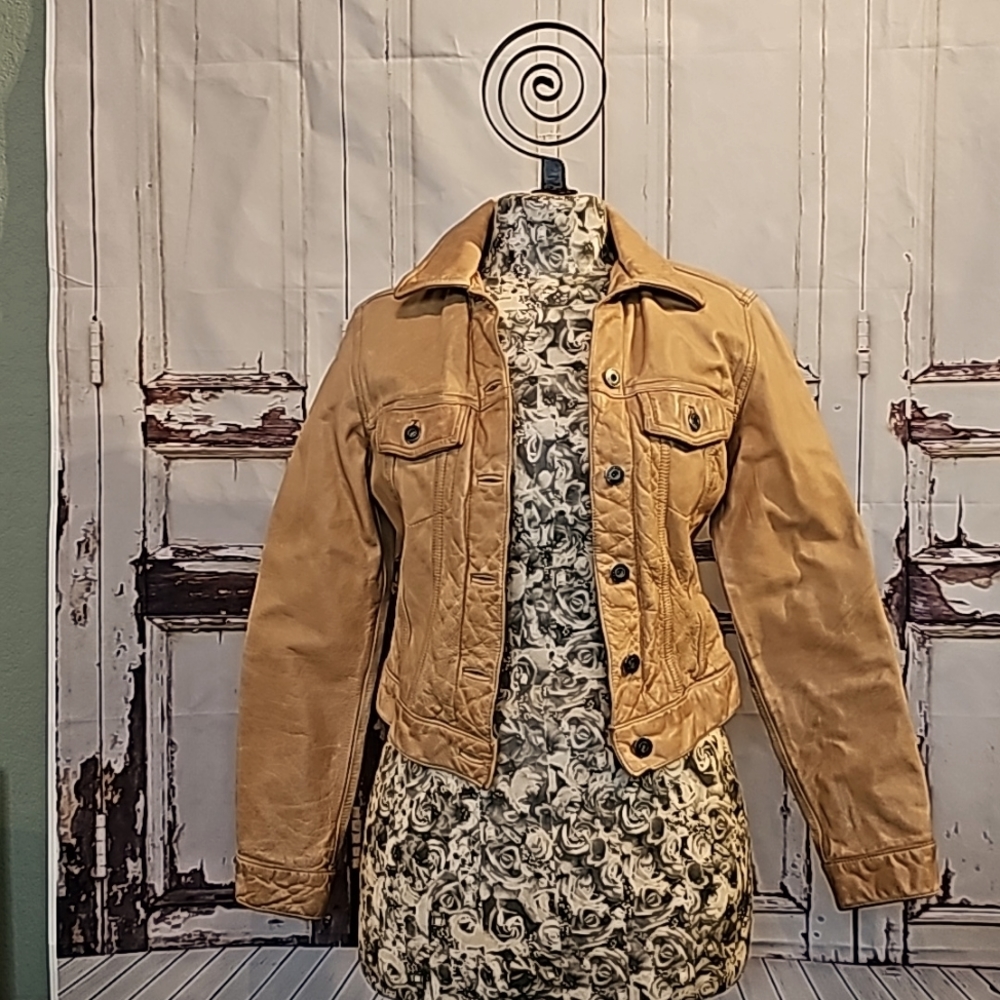 GAP Leather Trucker Jacket ViNTaGe